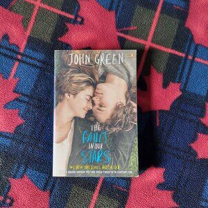 📚 3/$15 or 5/$20 📚 Novel - The Fault of Our Stars